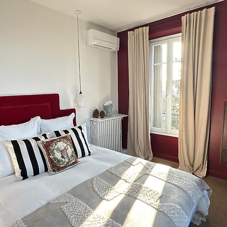 La Grande Maison Lgm Lesches Luaran gambar